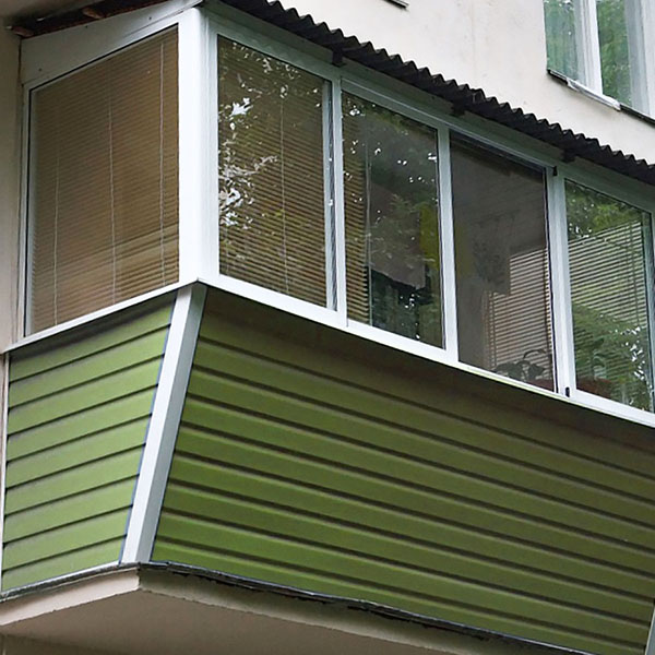 Пример обшивки балкона