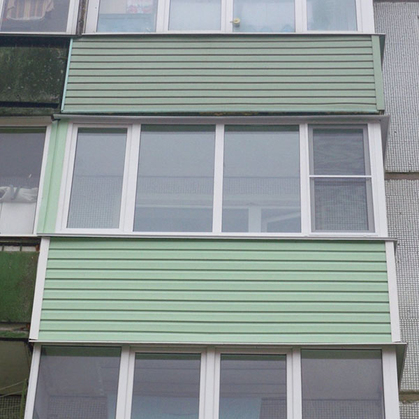Пример обшивки балкона